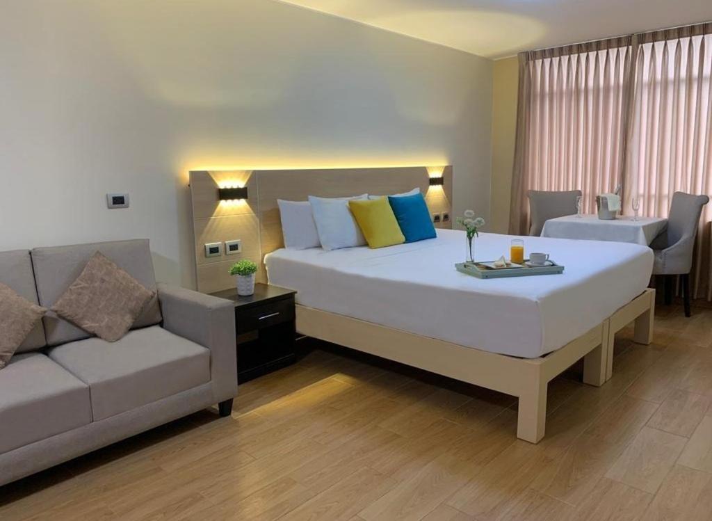Acuario Hotel & Suite Lima Exterior photo